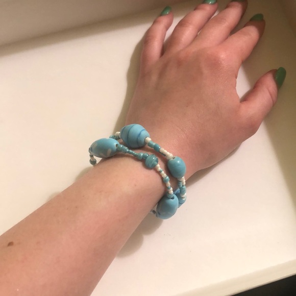 🌸Set of 2 Glass Bead Stretch Bracelets - Picture 2 of 4